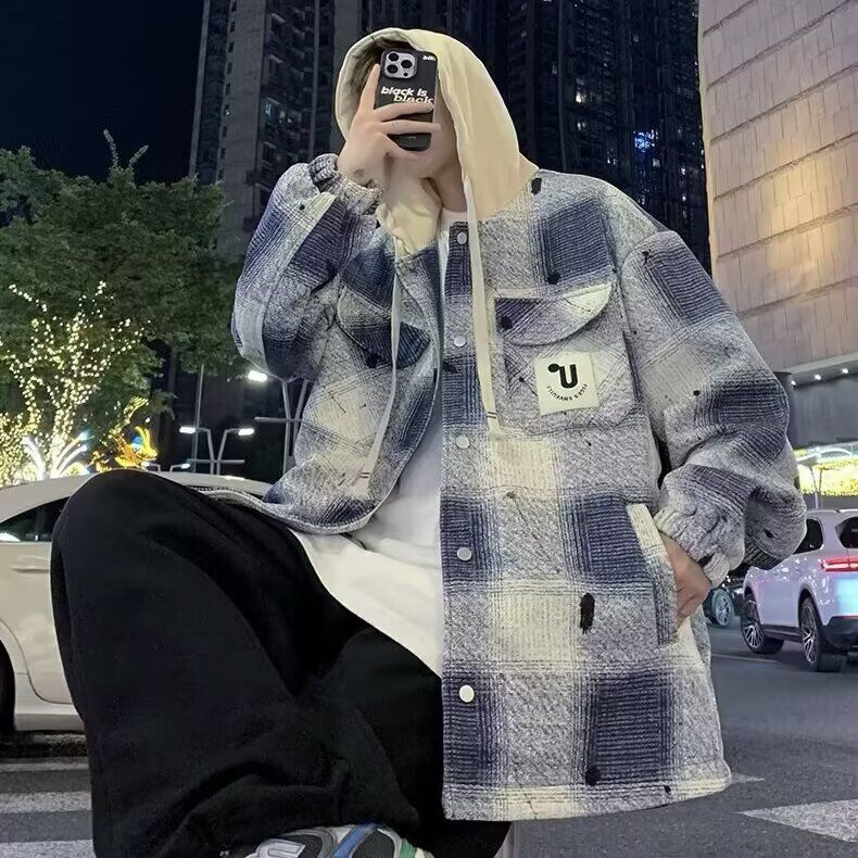 蓝色