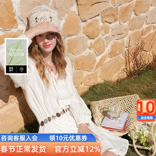 三彩2026春季新款系带V领灯笼袖宽松A字裙连衣裙小白裙短裙M