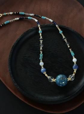 流体大漆锁骨链，搭配天然白水晶、蓝晶石，青金石，菱镁矿SH