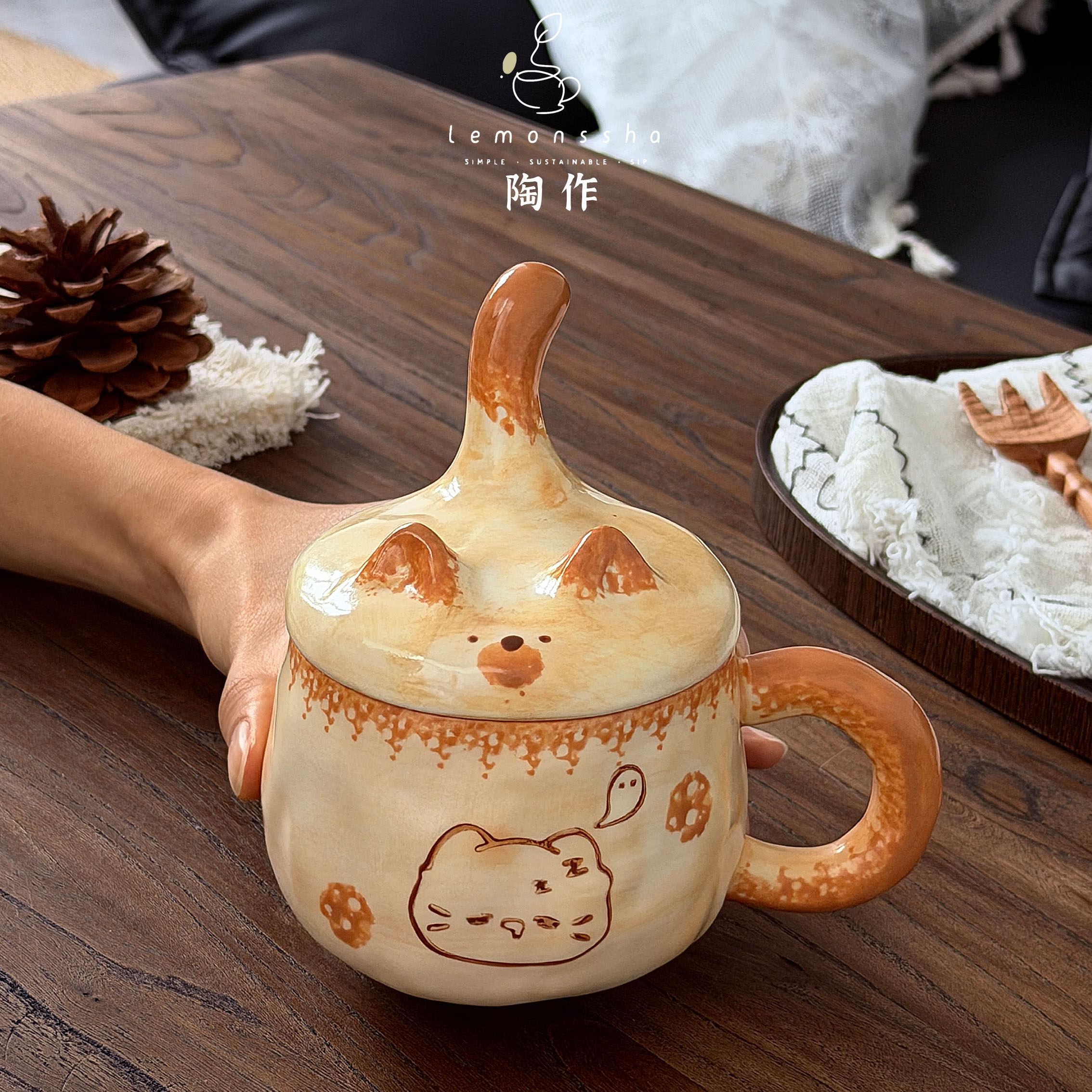 可爱焦黄睡觉猫咪马克杯