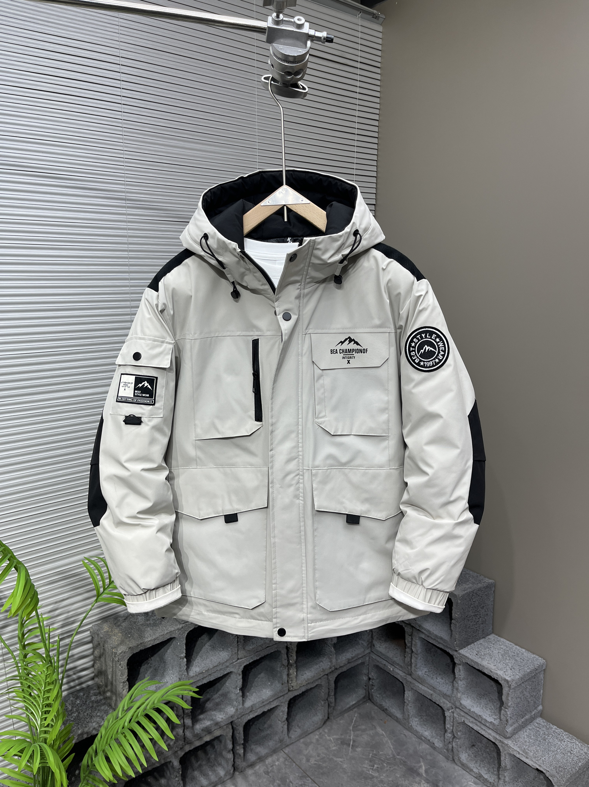 多口袋工装连帽棉服男冬季潮牌时尚中长款加厚冲锋衣加绒外套棉衣