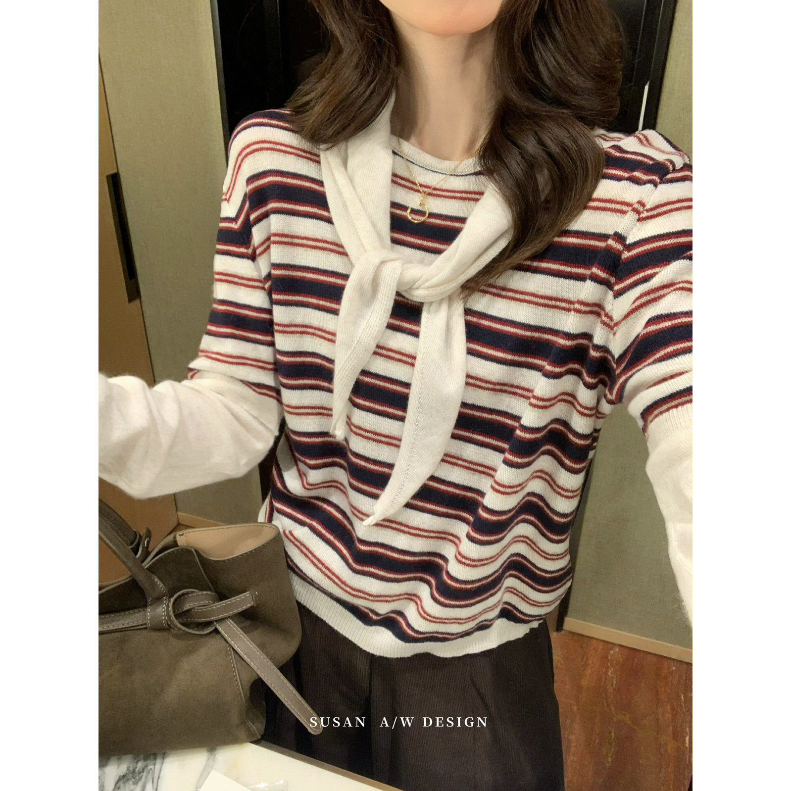 SUAN拼接套头针织毛衣配披肩女秋