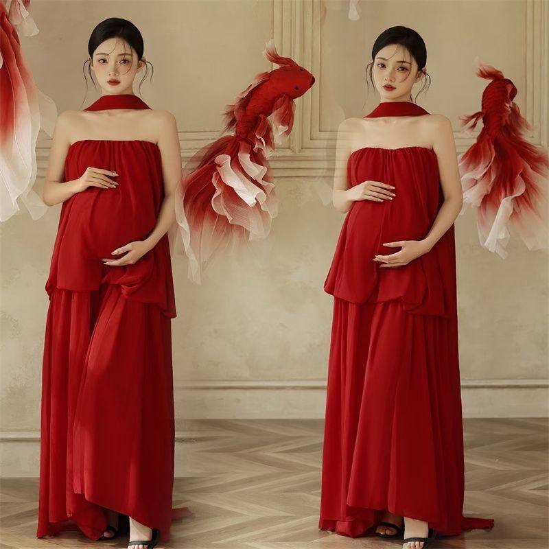 影楼新款红色新年锦鲤孕妇主题挂脖飘纱礼服氛围感写真艺术照摄影