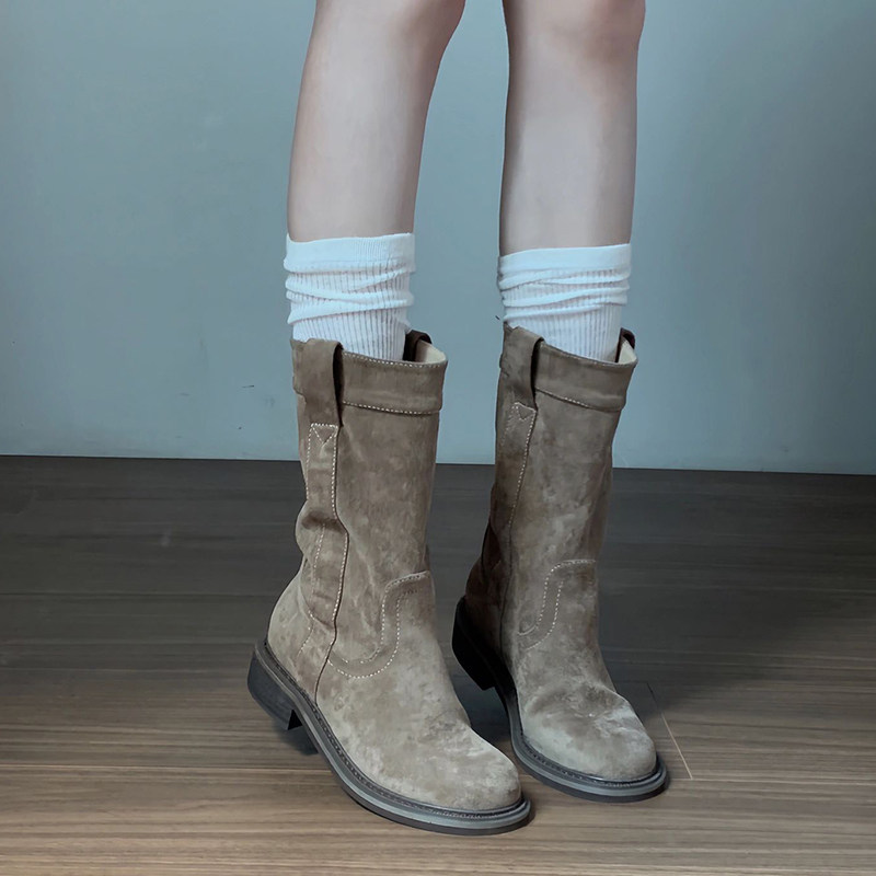 다양하고 슬리밍  레트로 웨스턴 부츠 2024 카키 스웨이드 라운드 발가락 스커트 서양식 작은 짧은 부츠 굴뚝 부츠