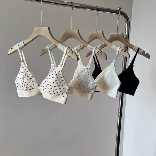 法式甜美碎花细螺纹三角杯内衣女式无钢圈小胸舒适亲肤透气文胸罩