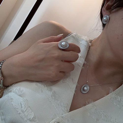 《似水明眸》925纯银天然淡水珍珠满钻镶嵌高级耳钉戒指项链套装