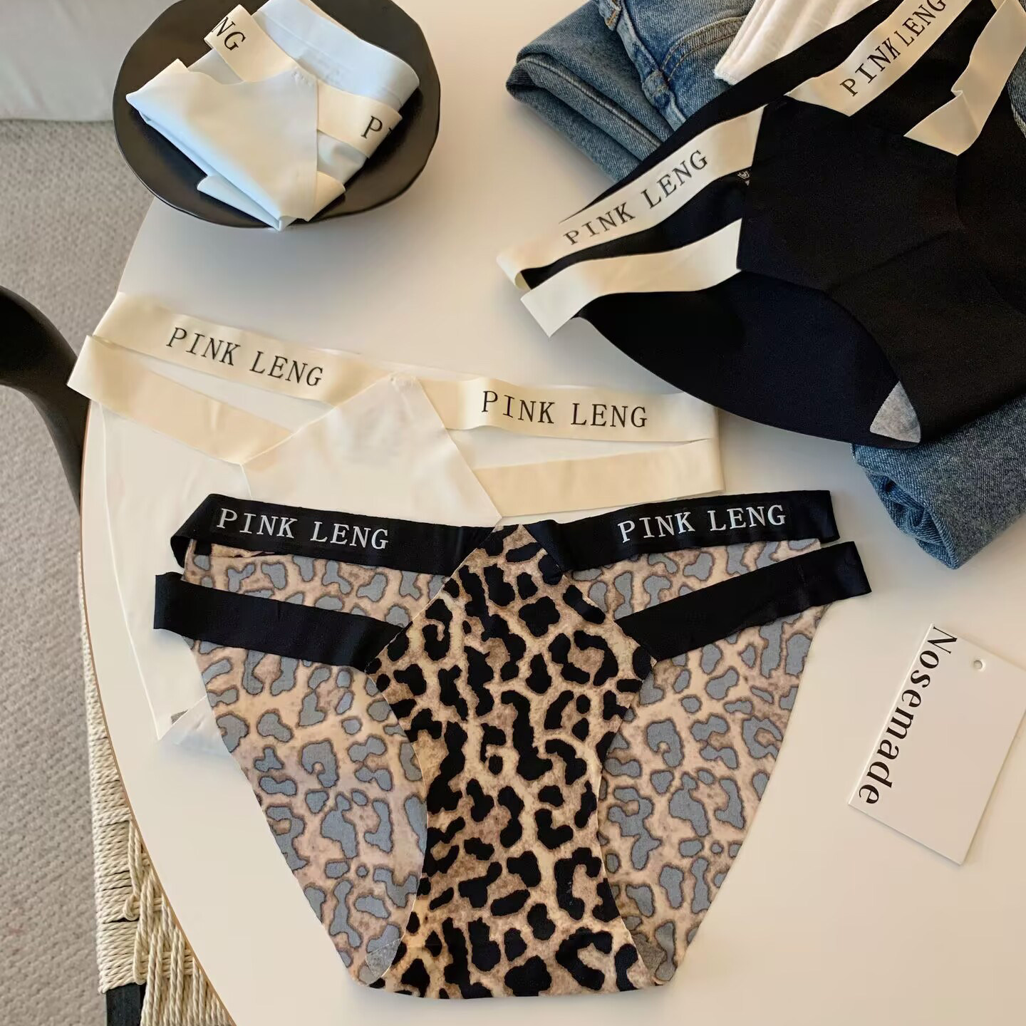 性感高开叉显腿长宽腰带设计！个性字母冰丝无痕舒适棉裆三角裤薄,女士内衣/男士内衣/家居服,女三角裤,淘宝优惠券,粉丝福利购,淘宝优惠卷