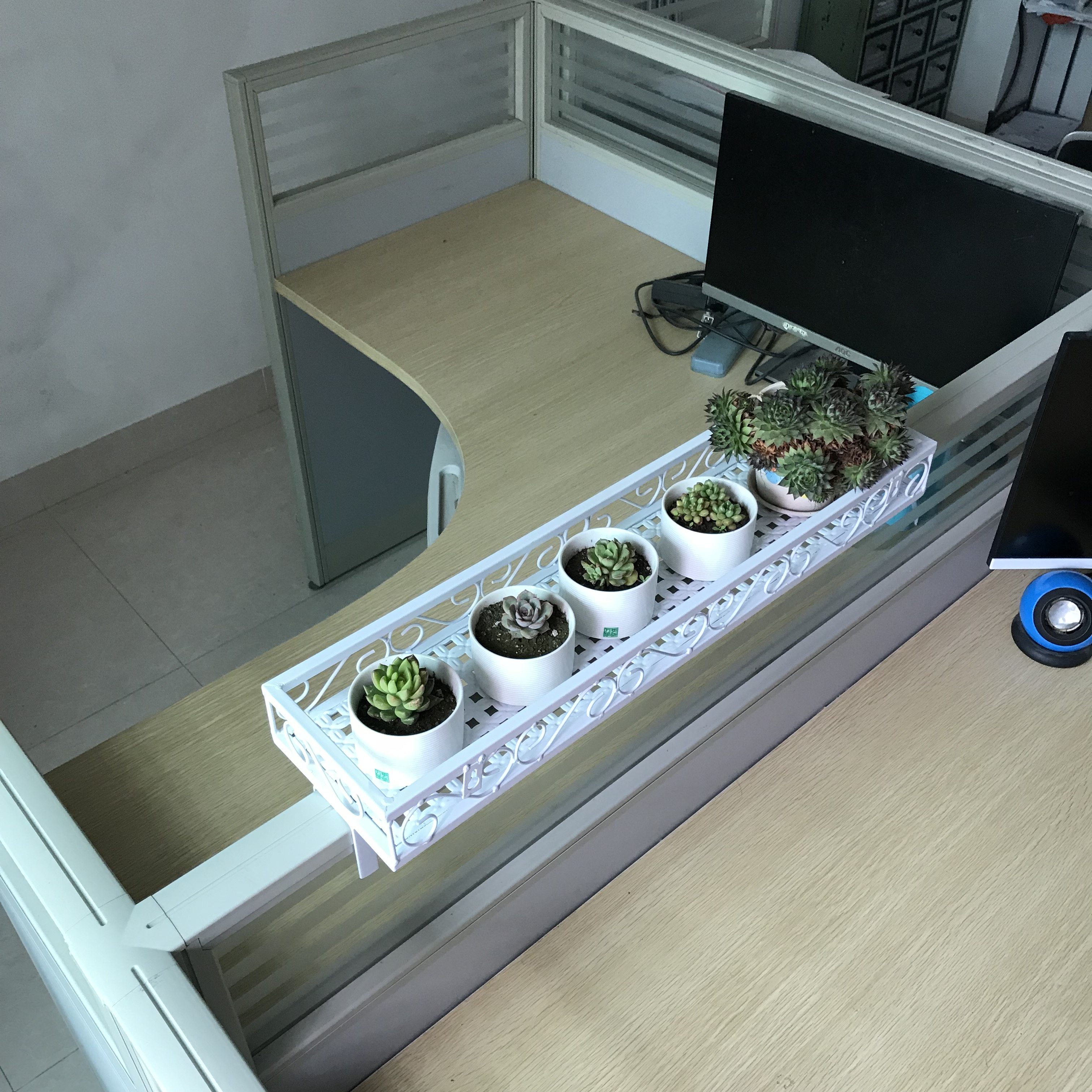 办公桌免钉多肉植物隔断收纳花架