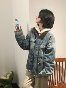 加厚牛仔外套女棉服冬季复古做旧灯芯绒领拼接宽松夹棉棉袄男女潮