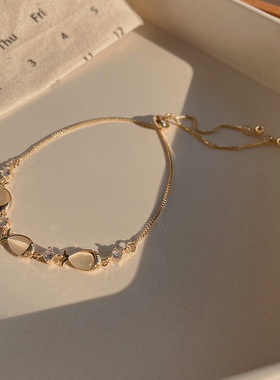 韩版猫眼石小鱼手链女ins潮潮冷淡小众手环个性设计气质手饰