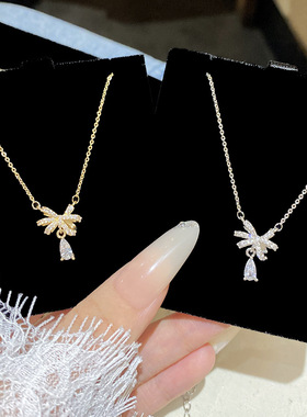 时尚甜美蝴蝶结水滴项链配饰女轻奢高级感气质小众锁骨链百搭颈链