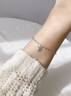 日韩风小米珠爱心手链女小众设计感学生情侣手链爱心吊坠饰品