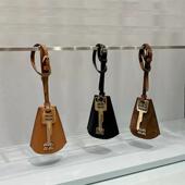 女士皮革钥匙链 M家真皮钥匙吊坠 包包伴侣挂件 礼物钥匙扣配饰