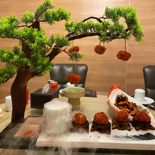 网红荔枝虾球妃子笑餐具个性迎客松根雕铁艺装饰树形位上明档摆盘