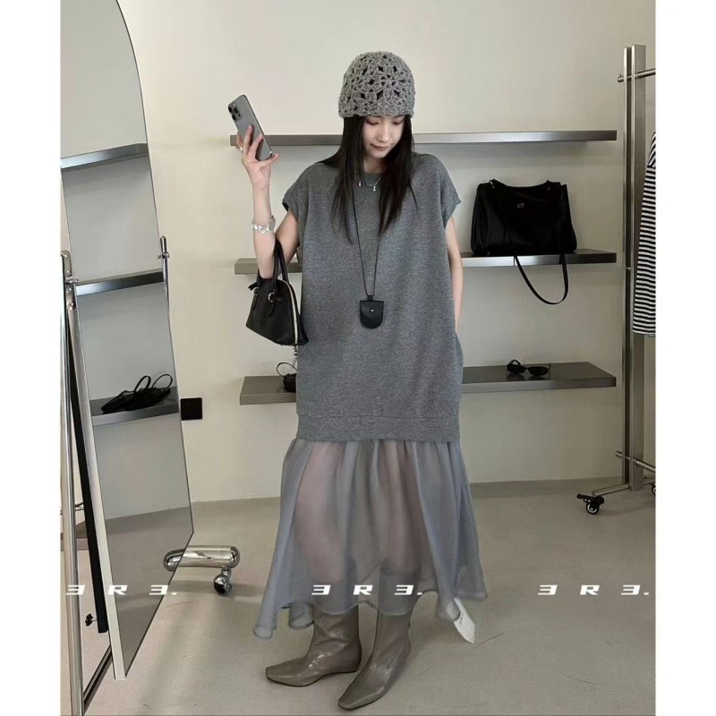 2025夏季新款3R3时尚休闲显瘦宽松网纱拼接短袖连衣裙女配包包