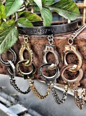 欧美时尚PUT DOWN凹刻字母麻花链手镯潮男女钛钢情侣手铐手链饰品