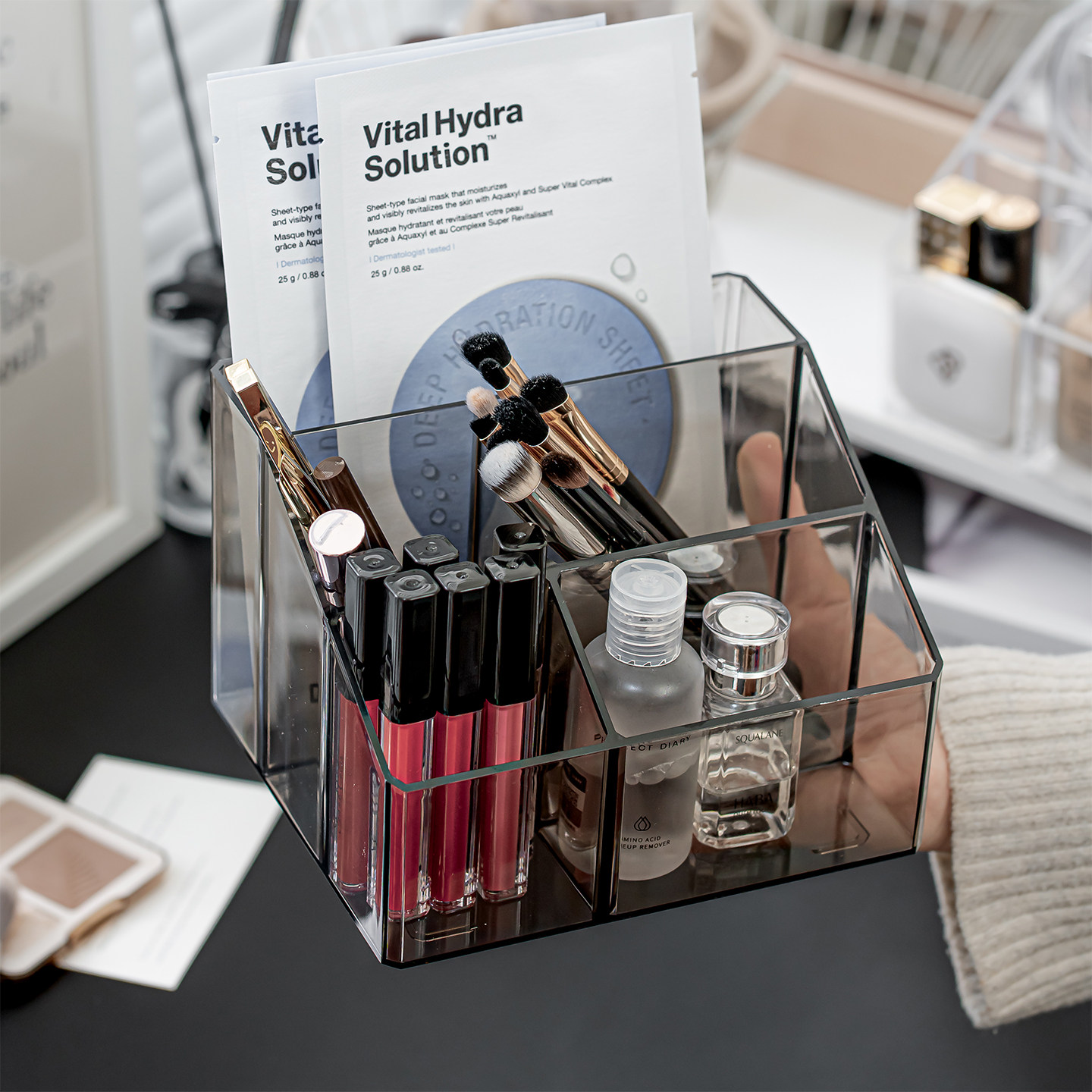 桌面高级感化妆品收纳盒梳妆台眉笔刷子置物架分格护肤品透明笔筒,收纳整理,桌面收纳盒,淘宝优惠券,粉丝福利购,淘宝优惠卷