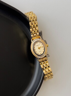 手表女款轻奢小众ins风高级感小巧精致镶钻钢带链石英表2026新款