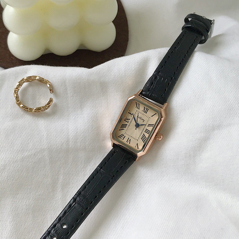 Square For Women Ins Style Student Simple Elegant Retro Fashion Classic Niche Design Roman Numeral Dial Women's Watch_voghion.com