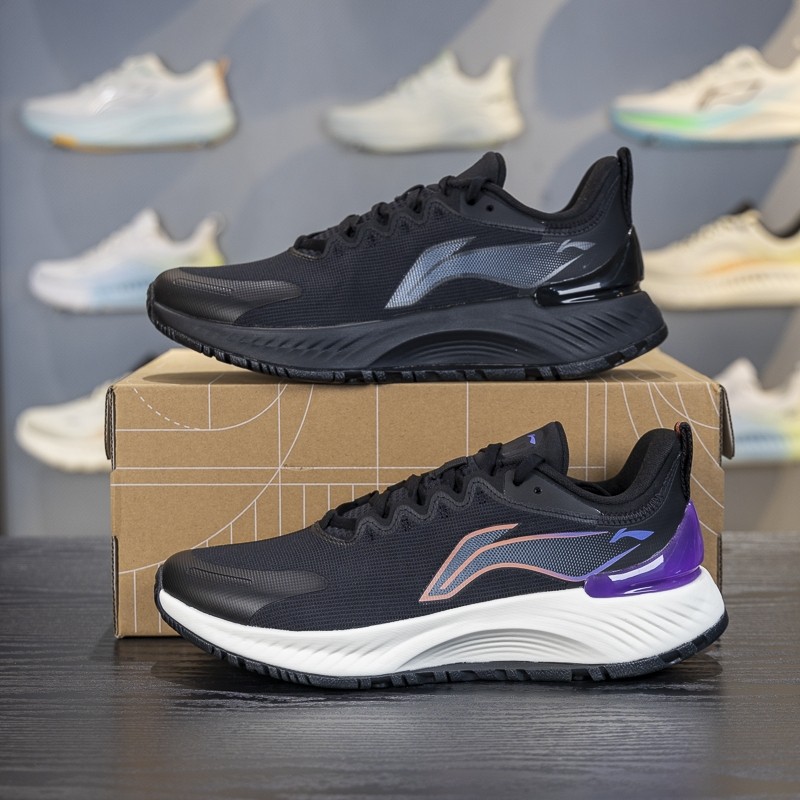 李宁男子减震跑鞋回弹透气