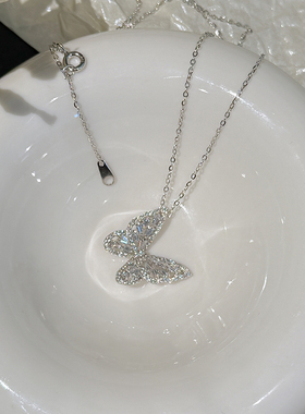 百搭S925纯银蝴蝶吊坠项链