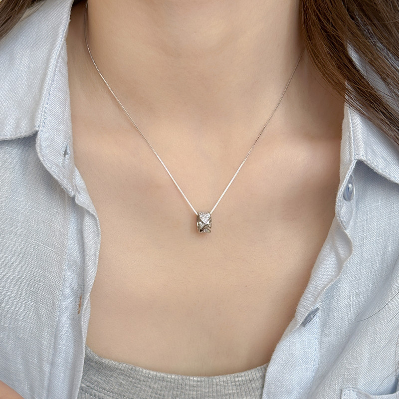 气质转运珠吊坠锆石S925纯银项链女2025新款高级感轻奢锁骨链颈链