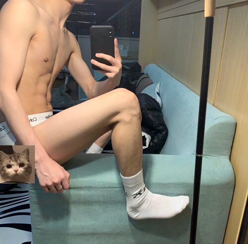 xx男长袜白袜纯棉百搭舒适透气