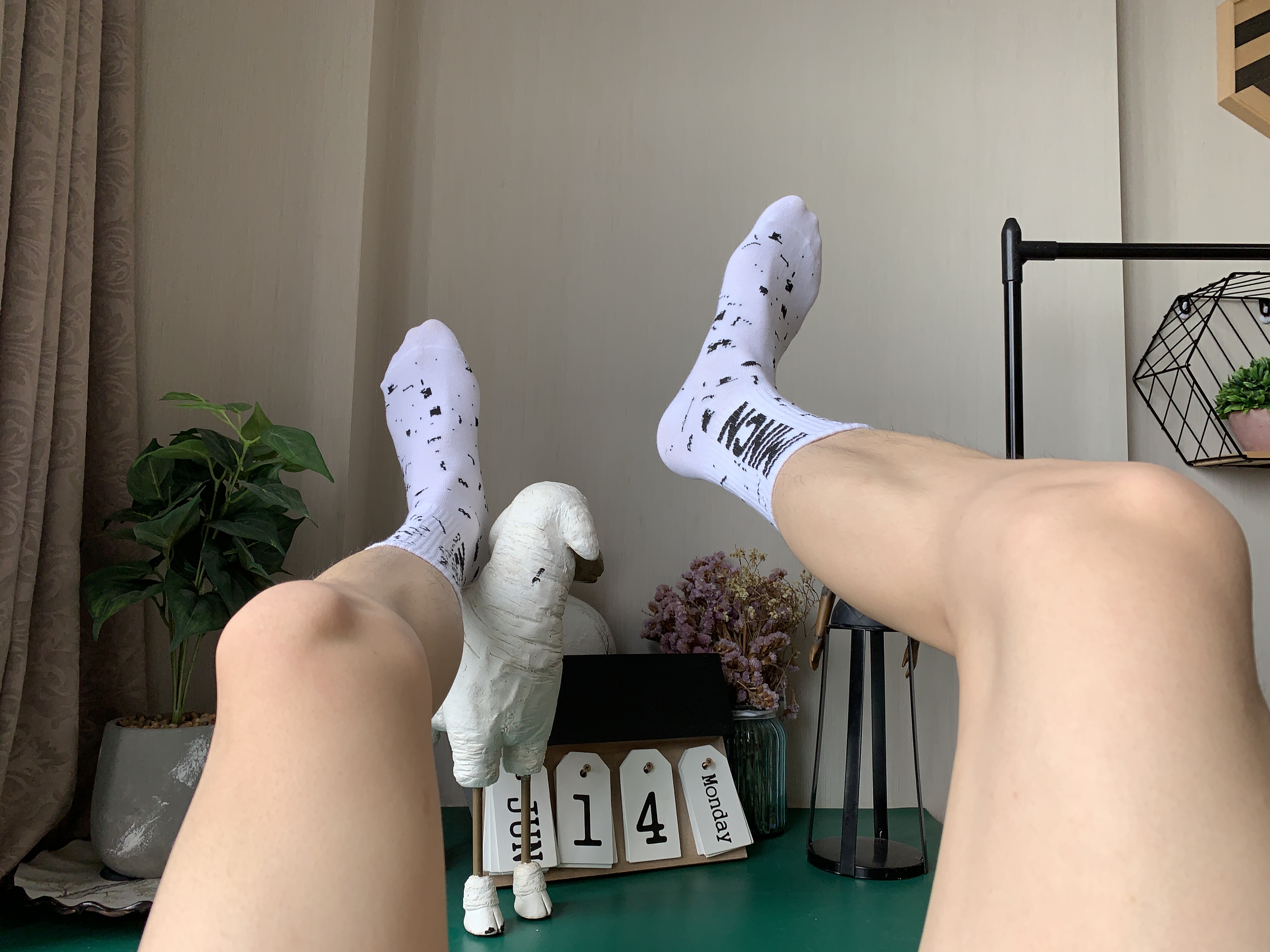 kocean潮流字母个性泼墨纹理长袜