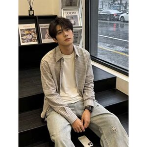 日系翻领灰白格子长袖衬衫男生秋季宽松休闲开衫上衣外套C01P45图片