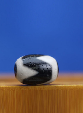 西藏虎牙圣饰奇缘玛瑙