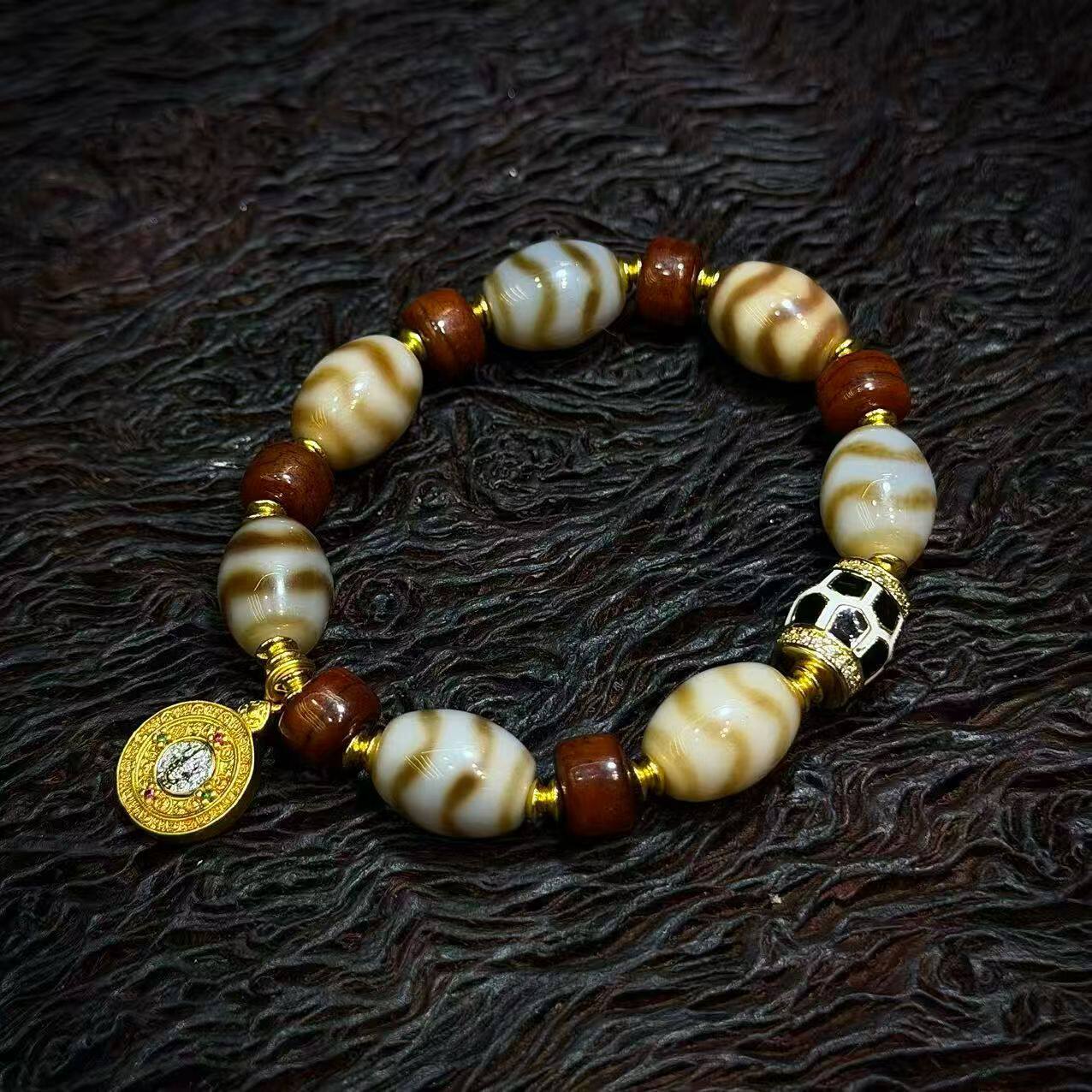 5A级西藏天然真品老矿原石玛瑙达洛双水纹天珠手串西亚珠牛骨手链