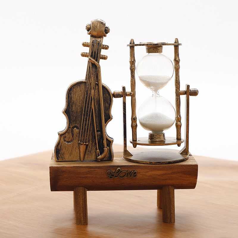 新款复古小提琴沙漏摆件 创意圣诞礼物装饰摆件 塑料木制工艺品