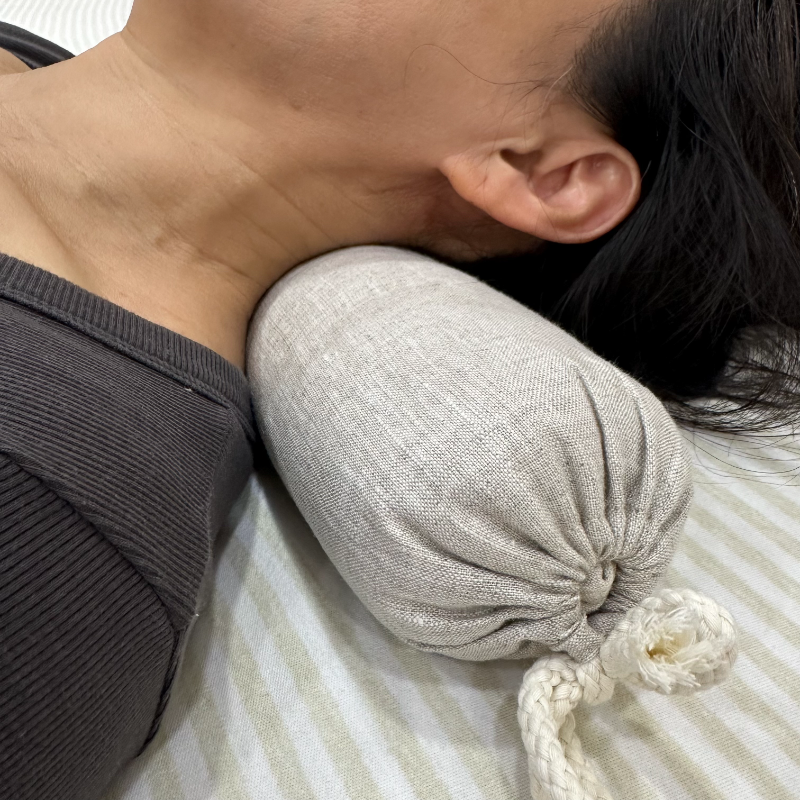 【放松颈椎】荆轲子雨露亚麻颈椎枕 圆枕 可拆洗 一只装,居家日用,居家日用套装,淘宝优惠券,粉丝福利购,淘宝优惠卷