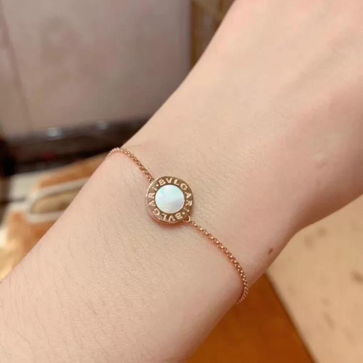 宝格丽手链高仿的多少钱一个(宝格丽手链高仿的多少)