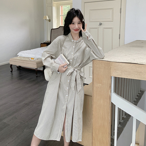 文艺风竖条纹长袖连衣裙女2025春新款韩系休闲宽松收腰显瘦衬衫裙图片