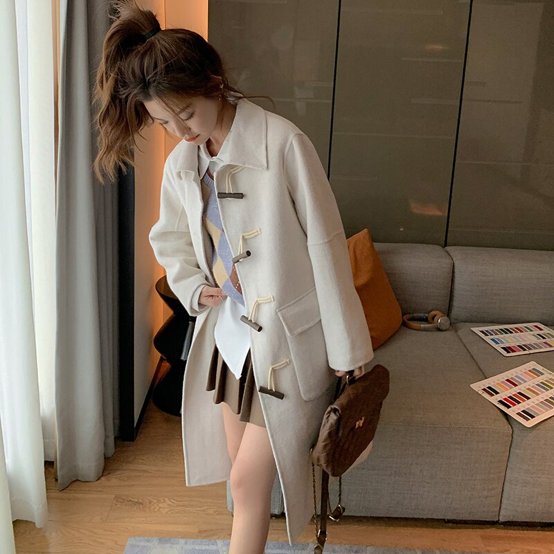 韩版加绒加厚长款呢子大衣女2025年冬季新款显瘦保暖围巾毛呢外套图片