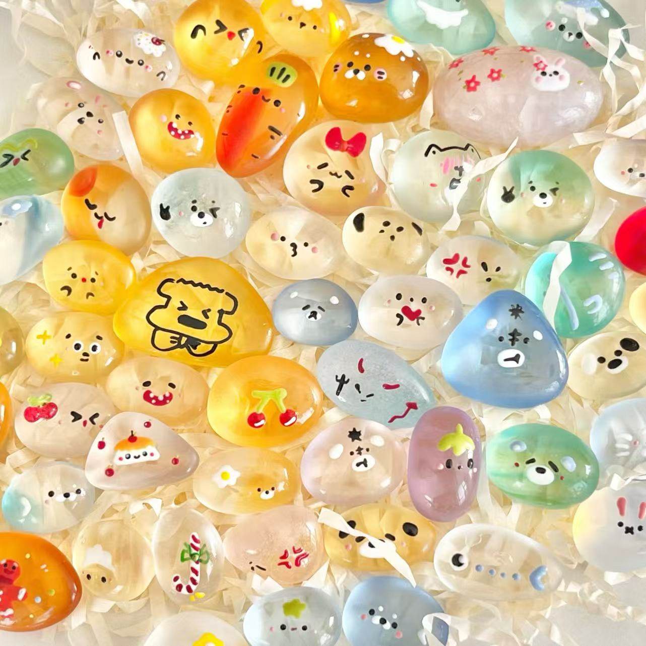 彩色网红宠物石头盲盒可爱卡通解压桌面摆件手工礼物女生儿童玩具,家居饰品,装饰摆件,淘宝优惠券,粉丝福利购,淘宝优惠卷