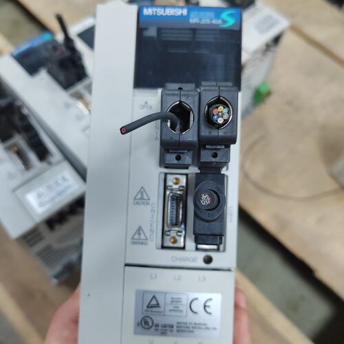 议价伺服驱动器MR-J2S-40AMR-J2S-20AMR-J2S-60A