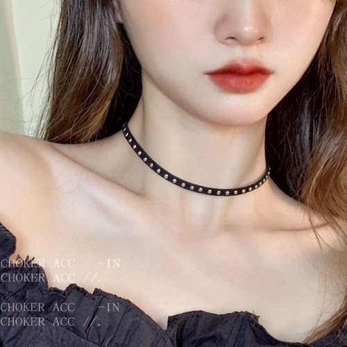 李沁明星同款choker铆钉项链
