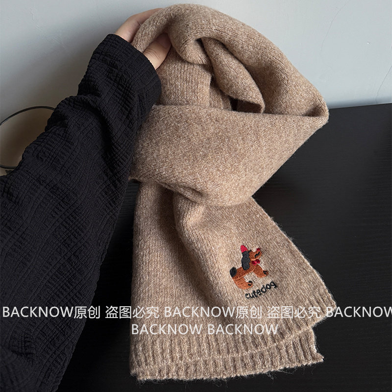 BACKNOW2024含羊毛小狗刺绣围巾