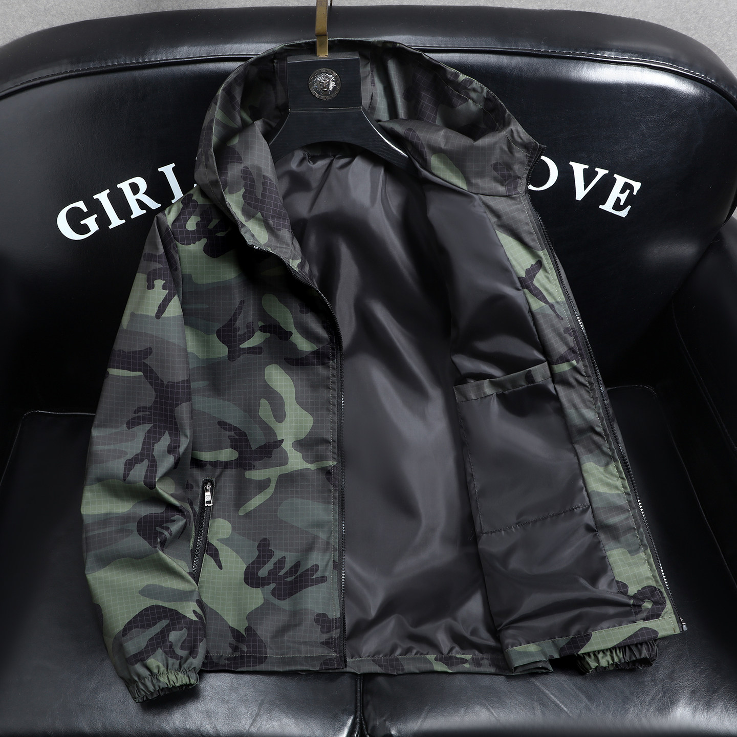 连帽迷彩夹克男装大码学生薄款早春胖男孩潮流青少年巨好看外套秋