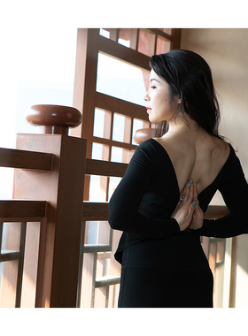 【王媛Kinki同款】新款露背一字肩蝴蝶结瑜伽上衣体胖者不建议拍