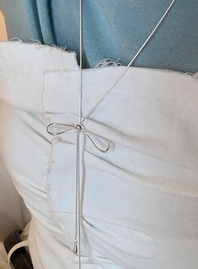 日韩感蝴蝶结抽拉式项链女可调节毛衣链百搭小众气质项链配饰