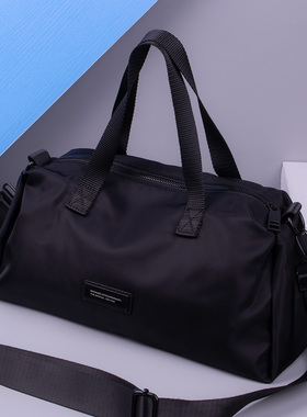 斜挎健身包单肩包男士手提包男包大容量运动旅行包牛津布休闲帆布