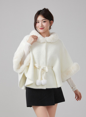 Bigfurcollarimitationmink