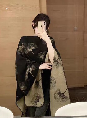 New style old money, noble atmosphere, precious gold, imita