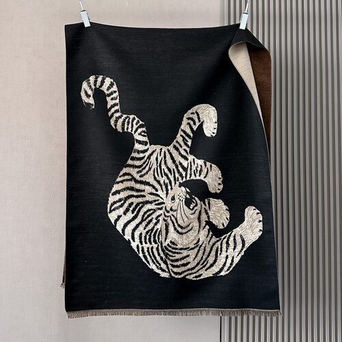 Retrotigerjacquardscarfwi