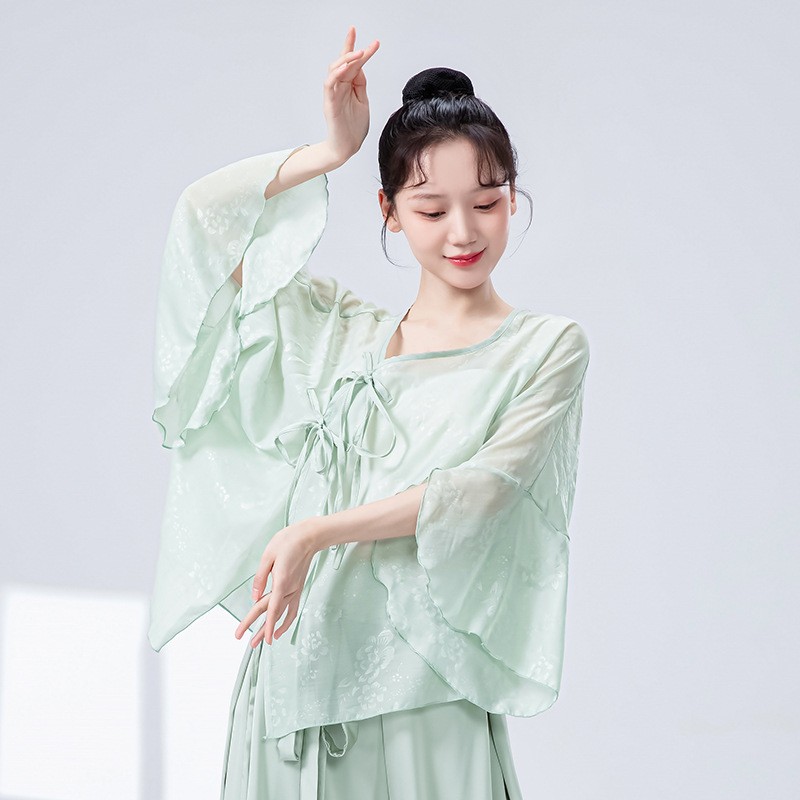 新中式古典舞蹈服女夏季新款宽松丝绵提花国风盘扣身韵练功服上衣
