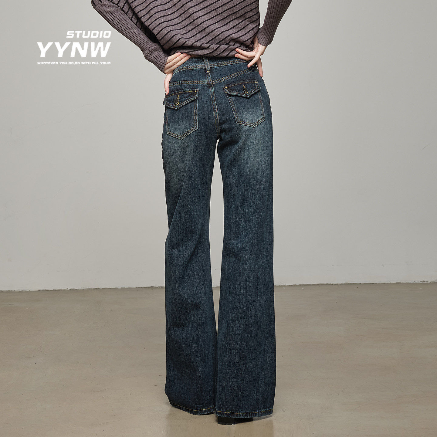 加绒加厚不贴腿高腰微喇叭牛仔裤女秋季2025新款显瘦马蹄拖地裤子