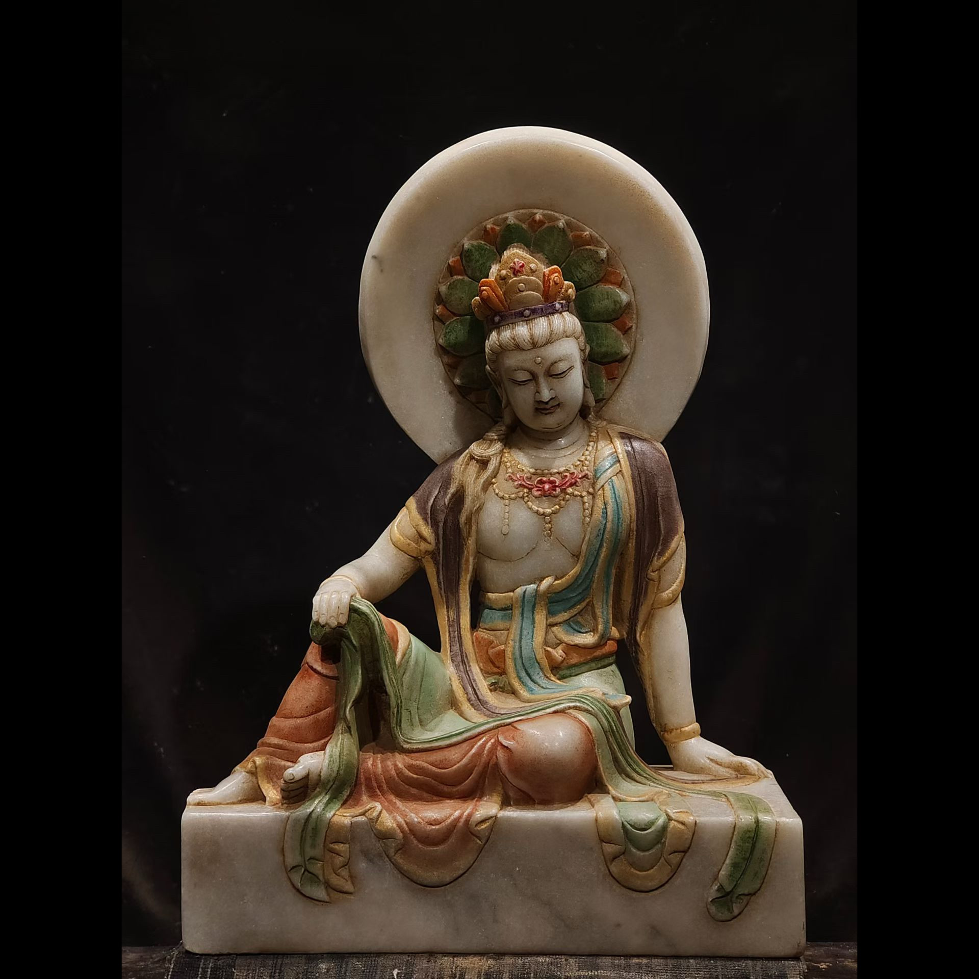 石雕仿古复古唐代汉白玉彩绘佛像造像坐佛摆件做旧摆放家居佛堂